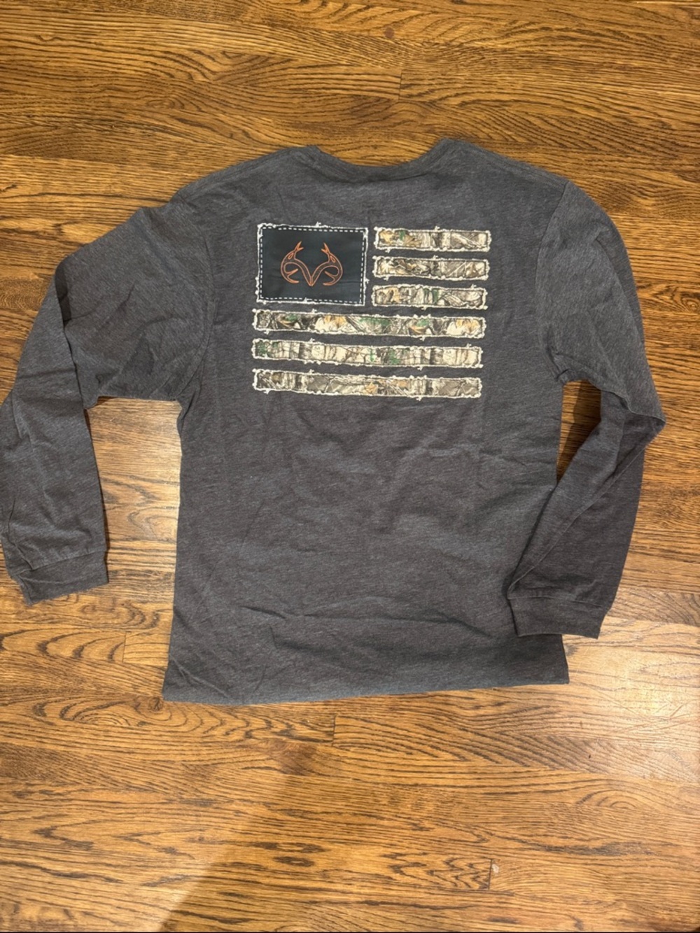 Realtree Charcoal Long-Sleeve Tee with Camo Flag Graphic